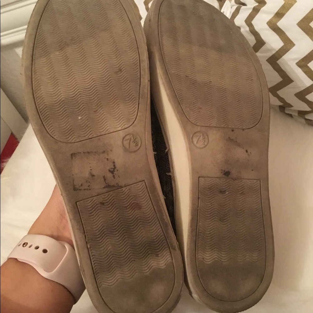 Mossimo sneakers 👟 - Picture 6 of 6
